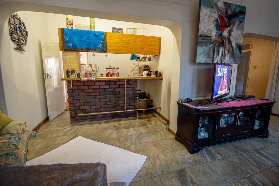 3 Bedroom Property for Sale in Lemoendraai Northern Cape